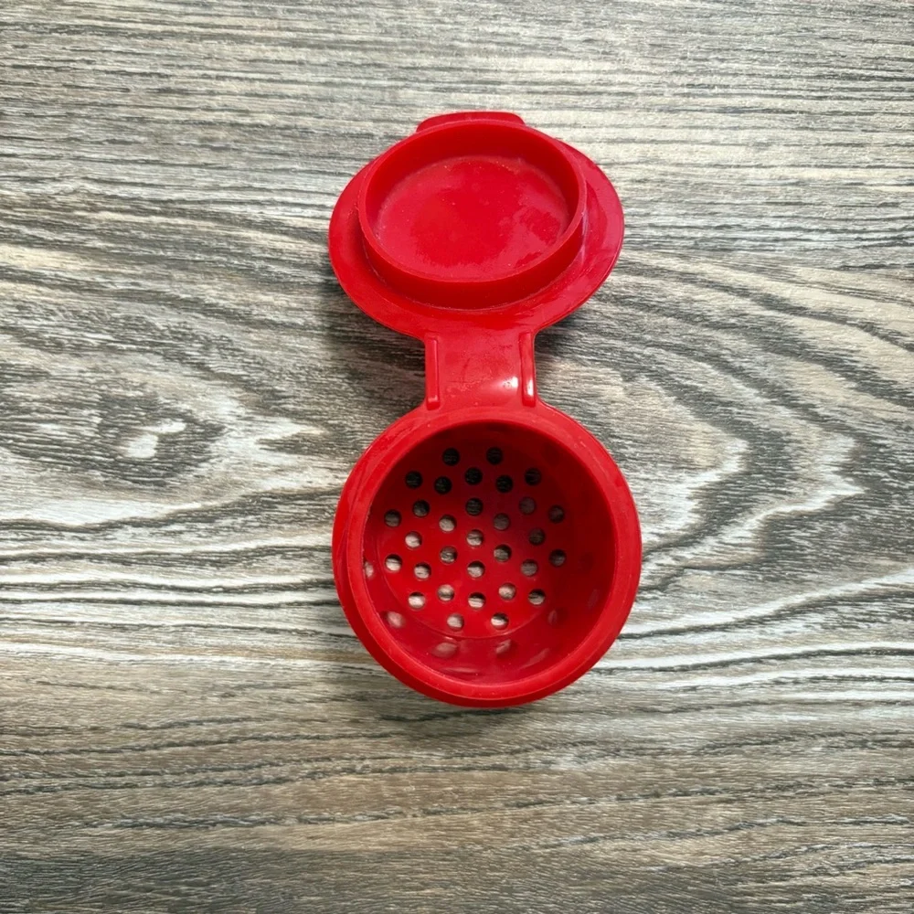 Pampered Chef Family Size Microwave Popcorn Maker